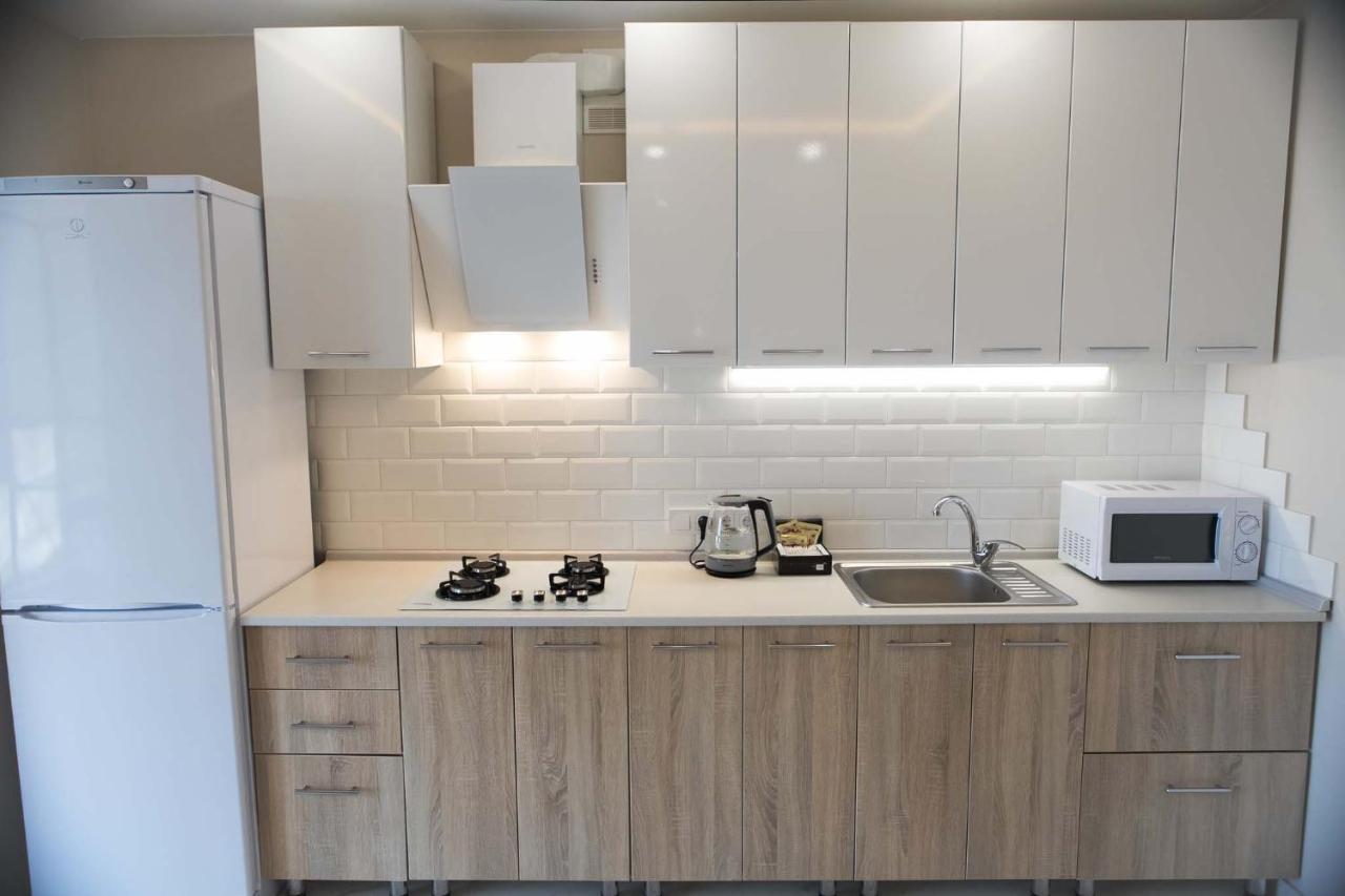 Просторная Однокомнатная Жк Счастливый Apartment Dnipro Bagian luar foto