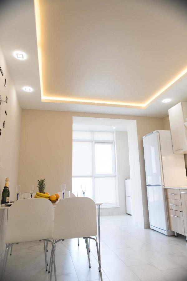Просторная Однокомнатная Жк Счастливый Apartment Dnipro Bagian luar foto